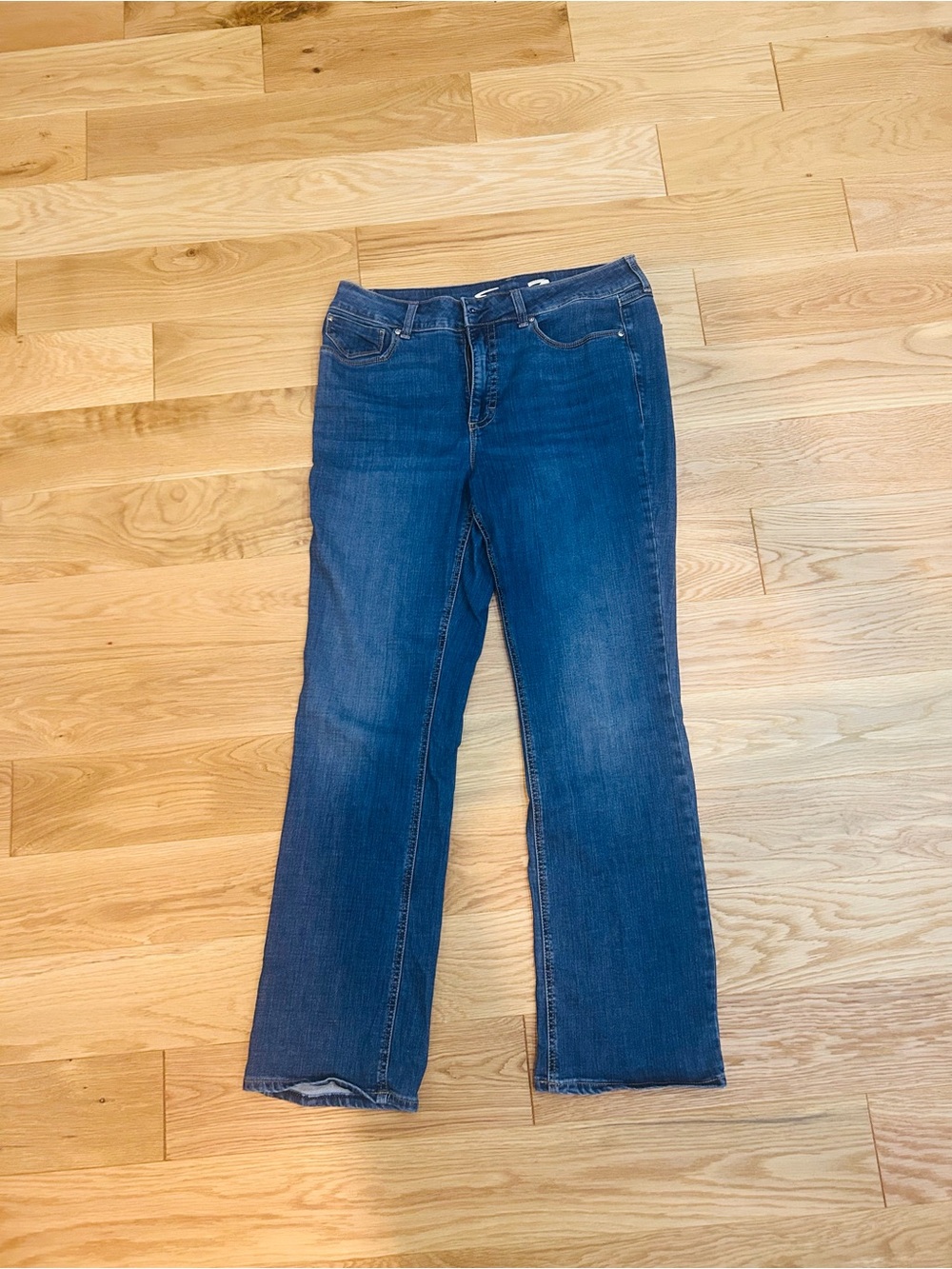 Seven7 Women's Boot Cut Jeans in Medium Blue Wash